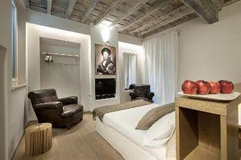 Sangallo - Residenze Romanae Affittacamere *